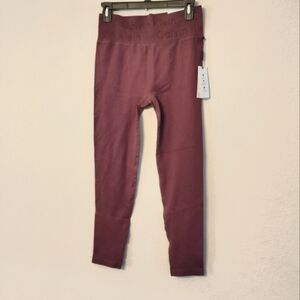 CALVIN KLEIN Performance Seamless ribbed athletic leggings NWT